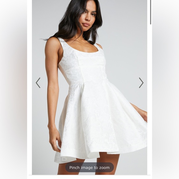 Showpo Stephane Dress - Picture 2 of 6